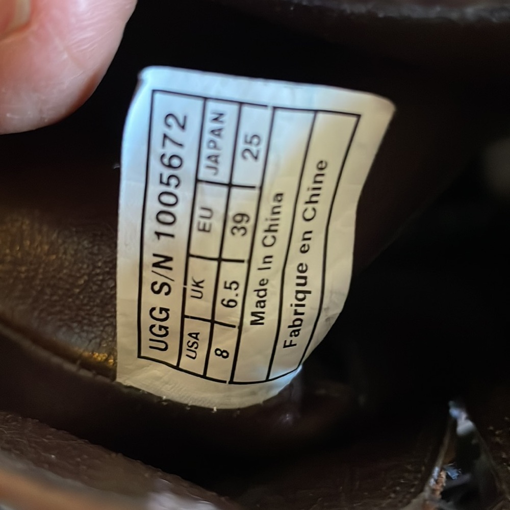 UGG Frances Distressed Brown Leather DBL Buckle Ankle CG Boots Wide Calf 8-8.5 - Picture 10 of 10